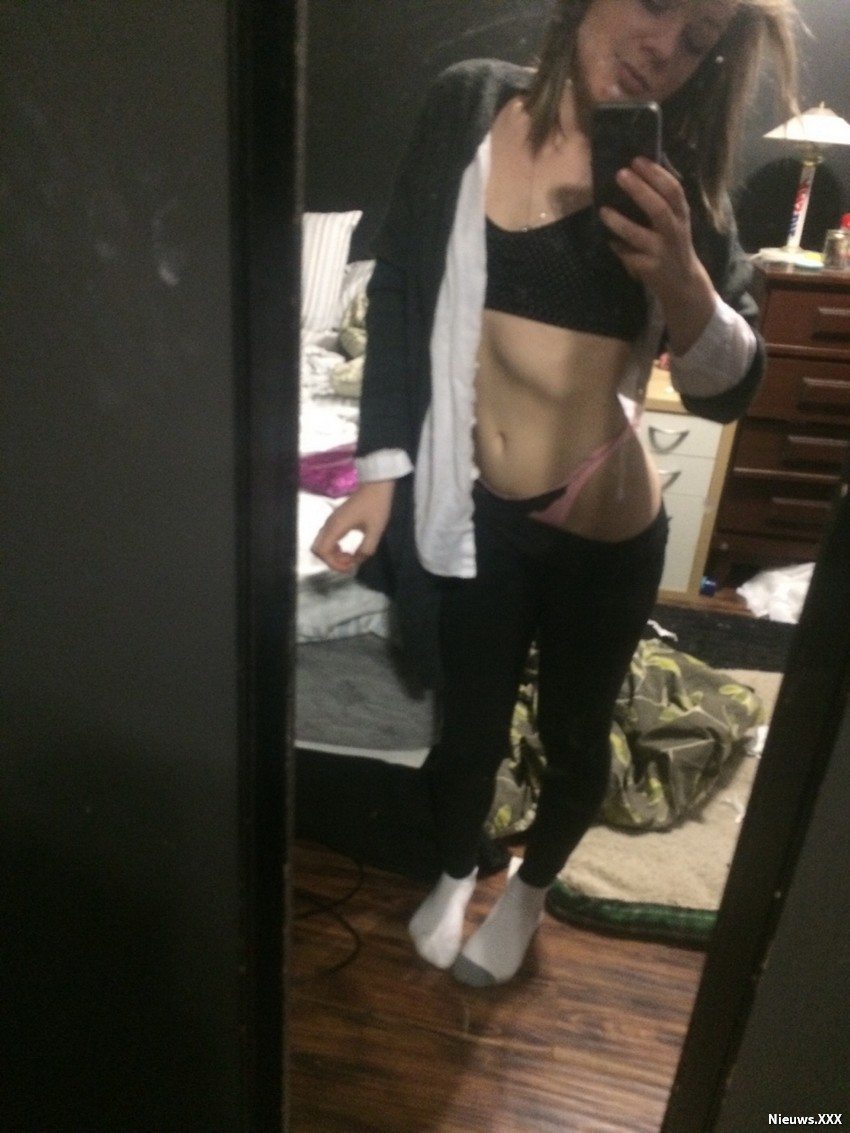 selfie-queen51