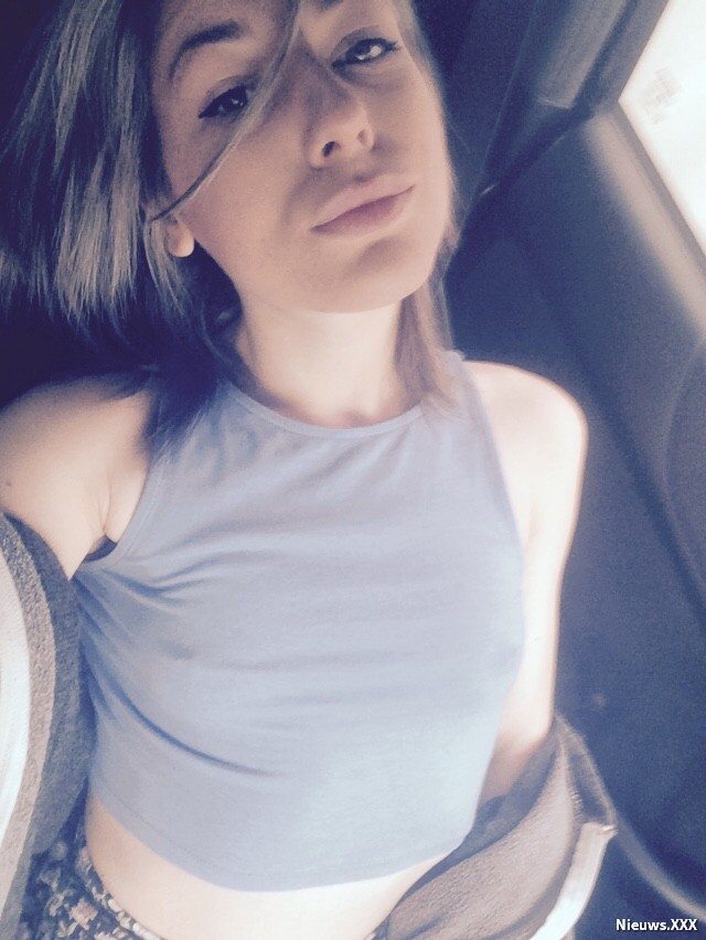 selfie-queen74