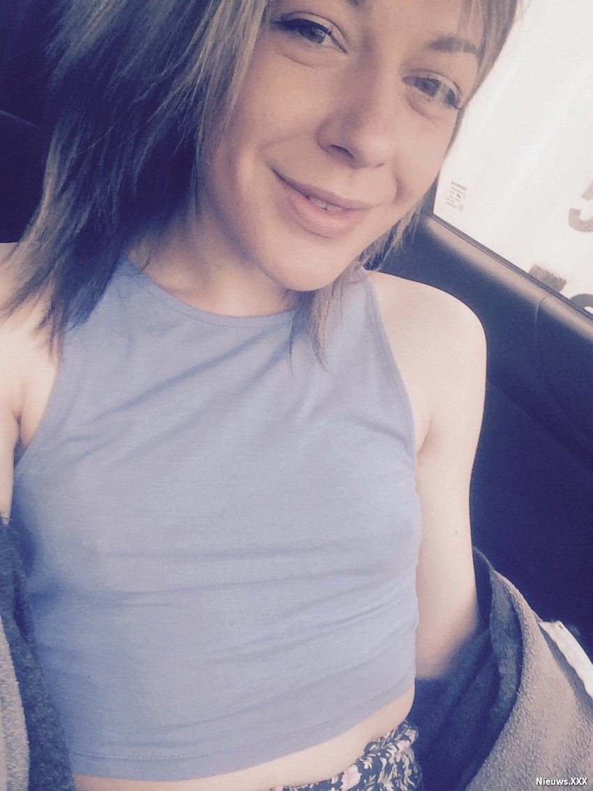 selfie-queen75