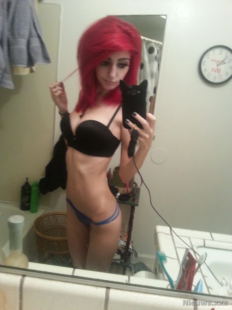 selfie redhead teen